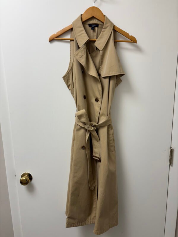 Burberry Sleeveless jacket dress  great condition size L