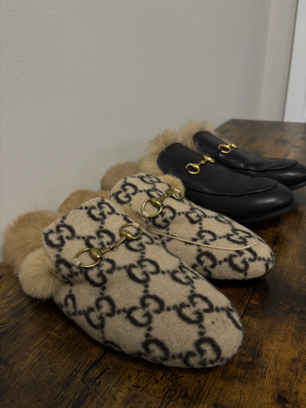 GUCCI SLIPPERS